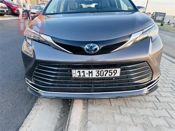 Toyota for sale in Iraq